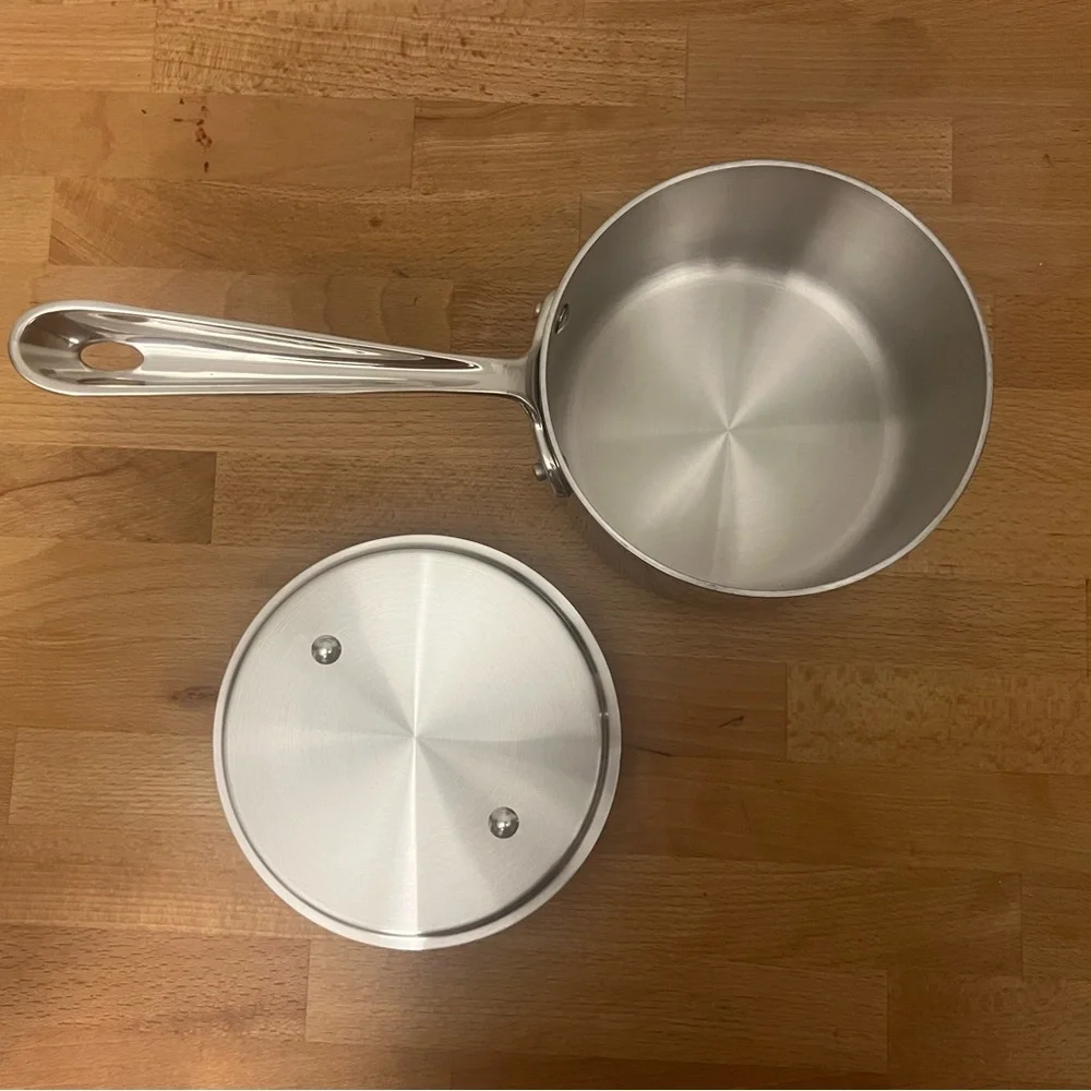 AllClad D5 1.5qt Stainless Steel Saucepan - Picture 5 of 6